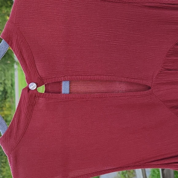 Embroidered Moon Neck Tank - Picture 3 of 5